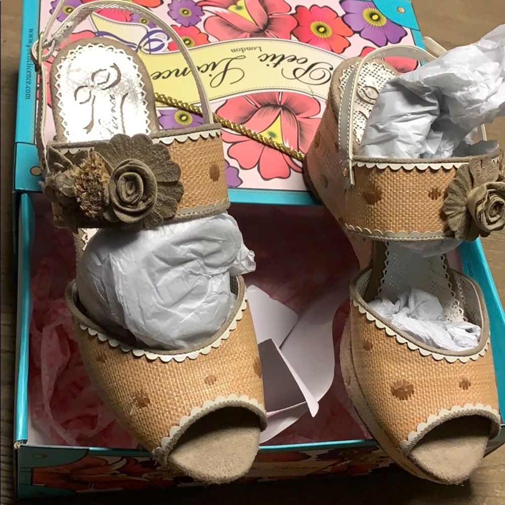 Poetic License beautiful sandal